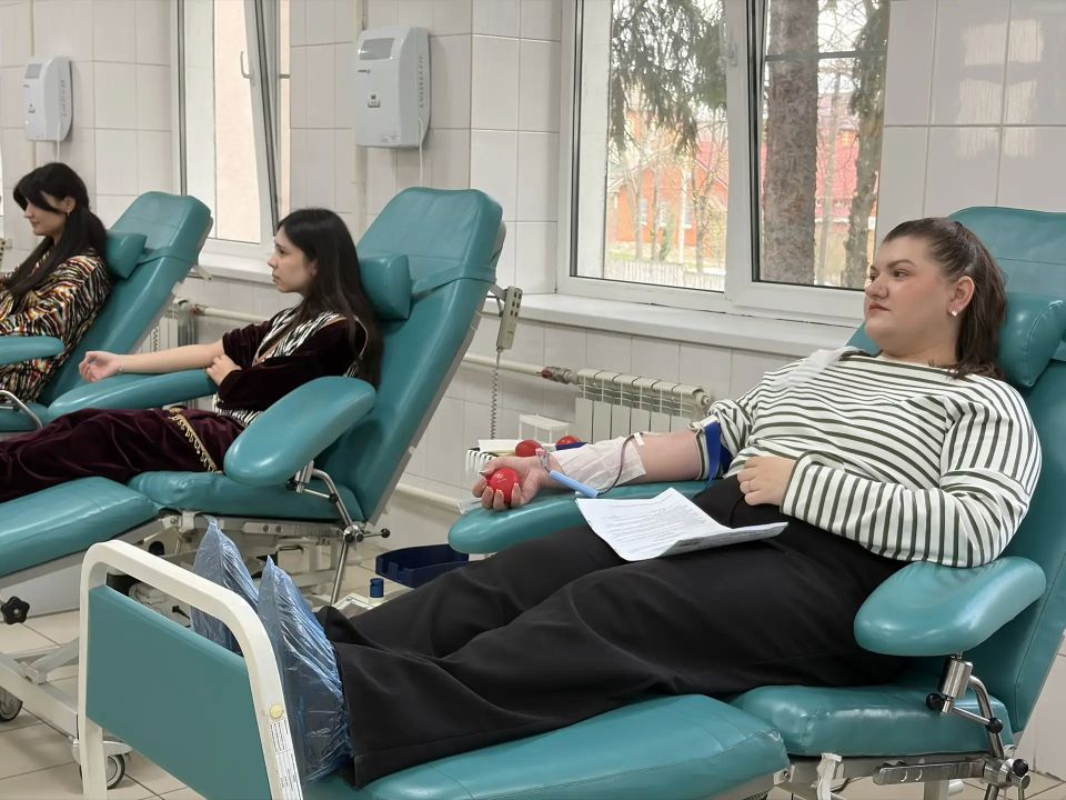 ������ ����� ����� � ������������ ���� ������