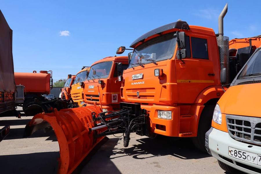 Москва предаст Курской области 46 единиц дорожной и коммунальной техники