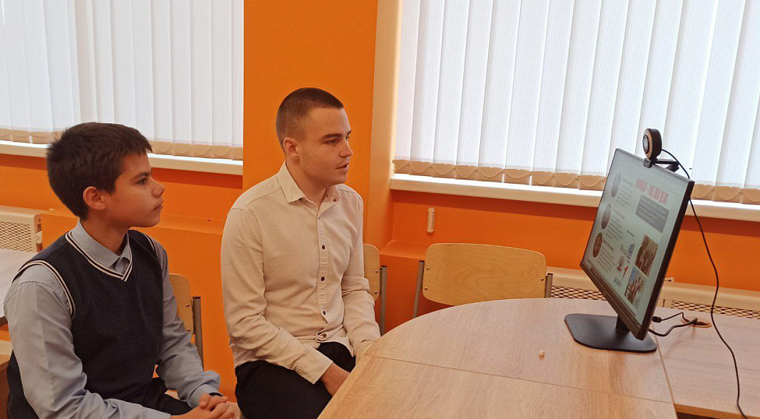Восемь школьников представят Курскую область в акции «Я – гражданин России»