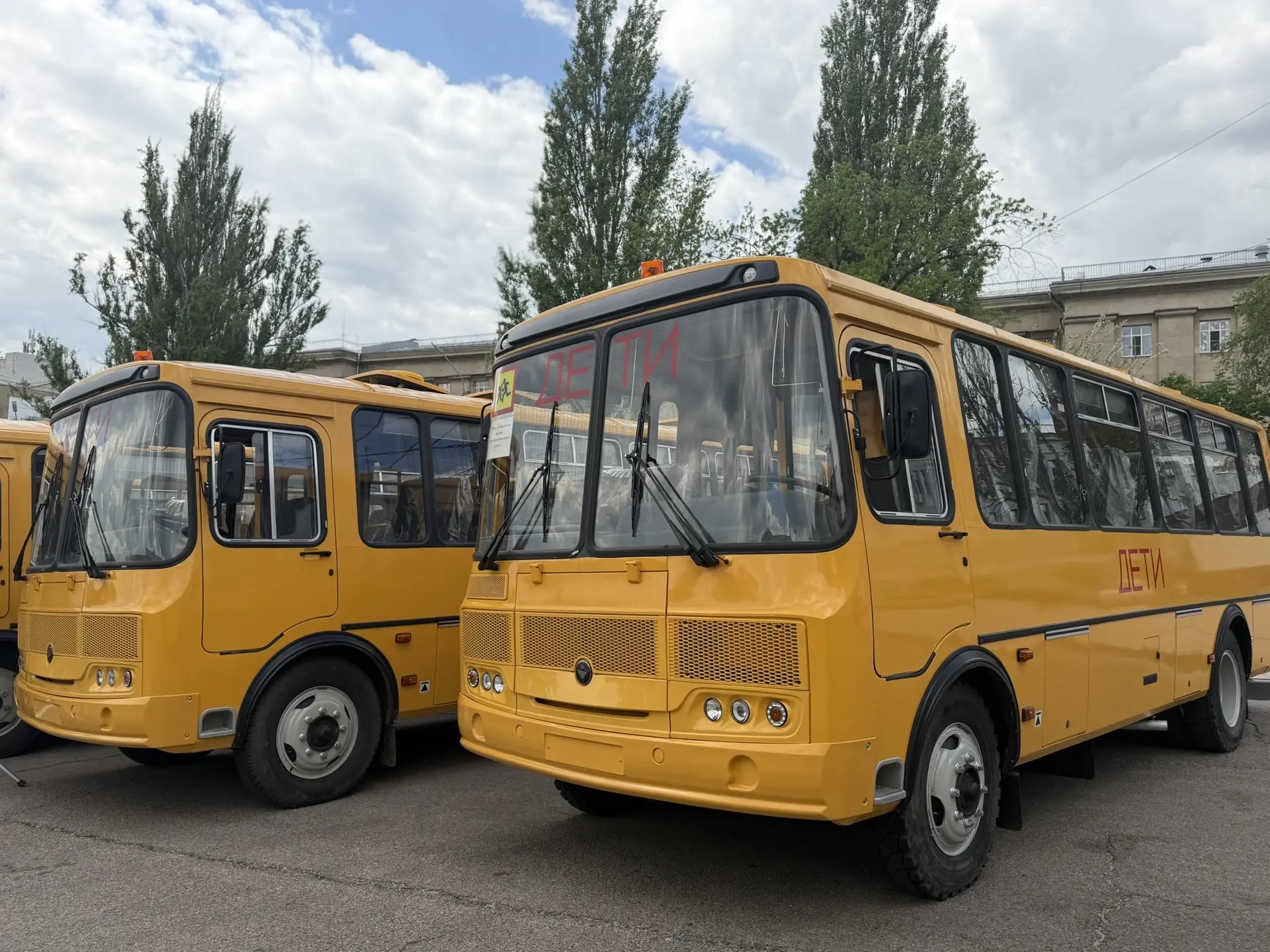 Курская область получила 23 новых автобуса для сельских школ