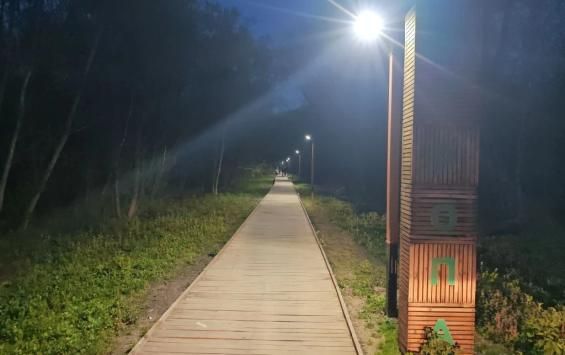 В курском парке «Боева дача» обновили зоны отдыха и восстановили освещение