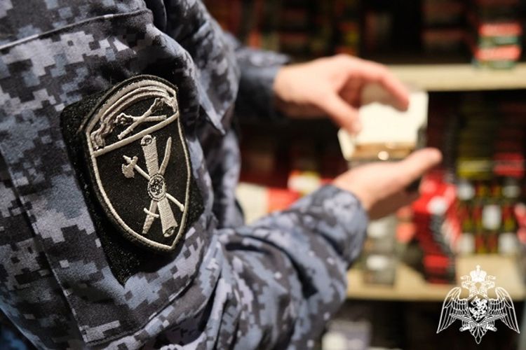 За прошедшую неделю росгвардейцы Курской области проверили более 50 владельцев оружия