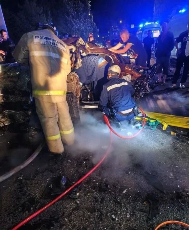 Две молодых девушки погибли в страшной аварии под Курском сегодня ночью
