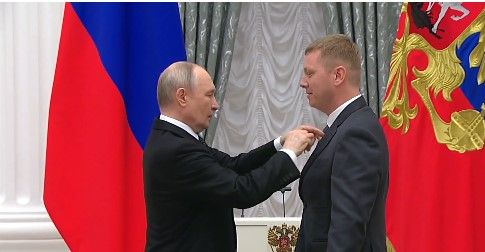 Уроженец Курской области получил Золотую Звезду Героя из рук президента РФ В.В.Путина