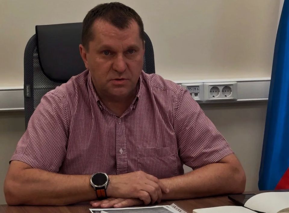 Провел прием граждан в администрации Суджанского района