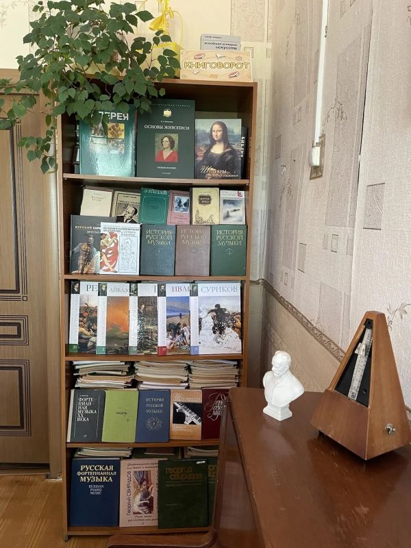По инициативе Губернатора Курской области Александра Хинштейна в учреждениях культуры региона установлены точки книгообмена