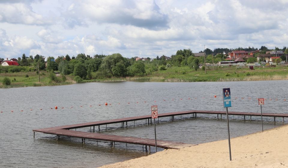 В Железногорске проверили городской пляж перед открытием купального сезона