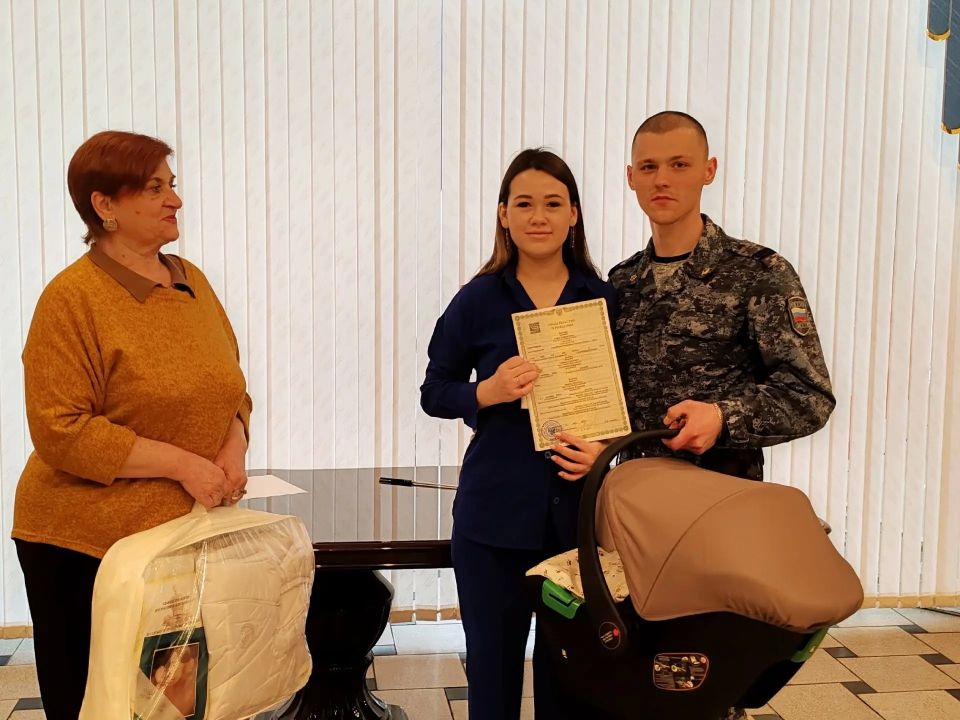 В Щигровском районе в Международный день семьи в одной семье произошло сразу два приятных события