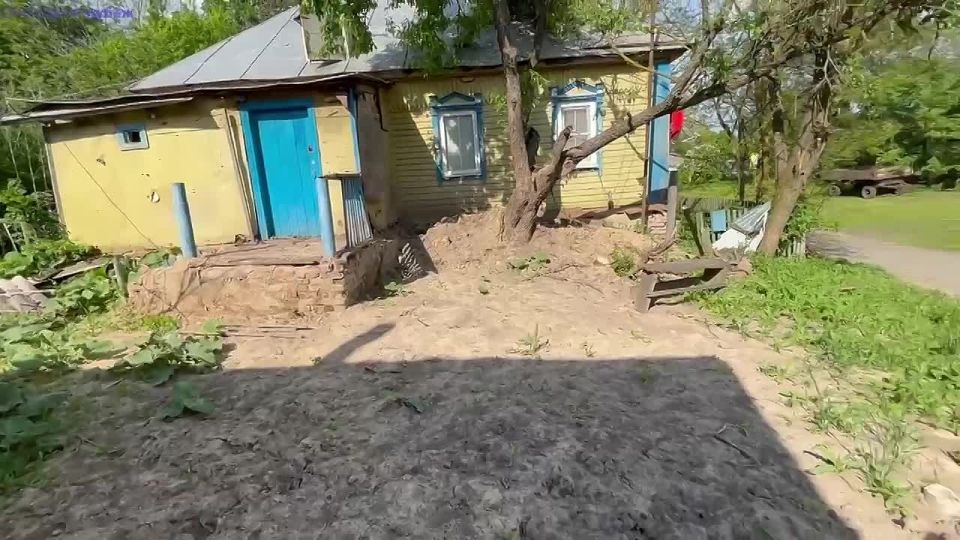 Игорь Кастюкевич: Курская область. Волонтеры лагеря «Единой России» «Курский рубеж» продолжают подомовой обход в приграничье
