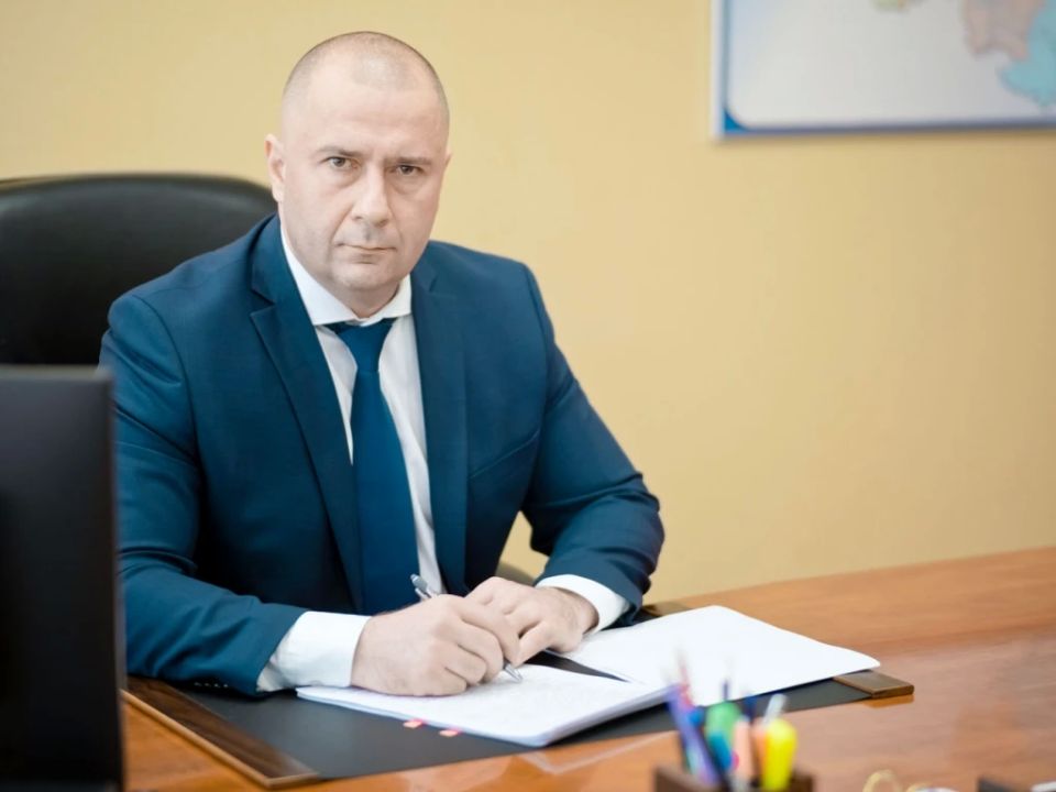 4 июня, в четверг, с 10:00 до 12:00 в местной общественной приёмной ЛГМО партии «Единая Россия» по адресу: г. Льгов, Красная площадь, д. 13, кабинет № 18, будет вести приём граждан по вопросам материнства и детства депутат...