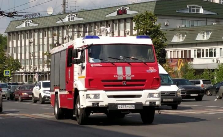 В Курске МЧС проводит пожарные учения