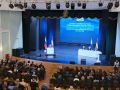 Губернатор Александр Хинштейн выступает с отчетом перед депутатами Курской областной Думы