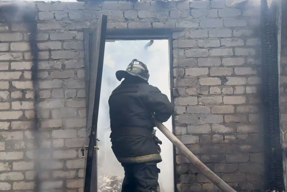 В Курской области загорелась дача из-за масляного обогревателя