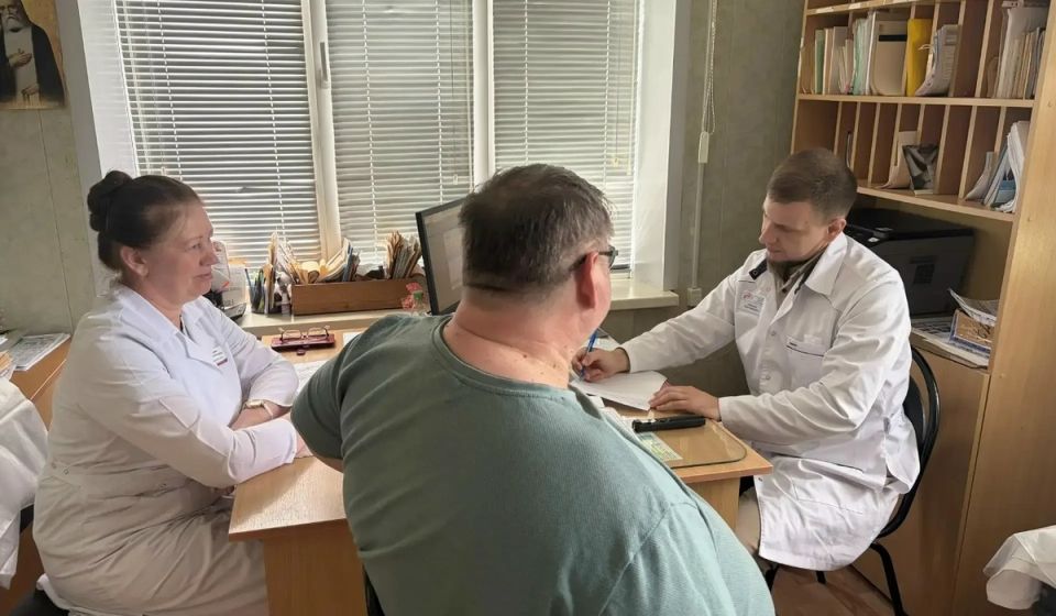 Курские кардиологи осмотрели 83 пациентов в Пристенском районе