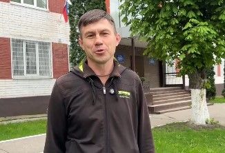 Житель Курской области поблагодарил полицию за помощь в общении с сыном