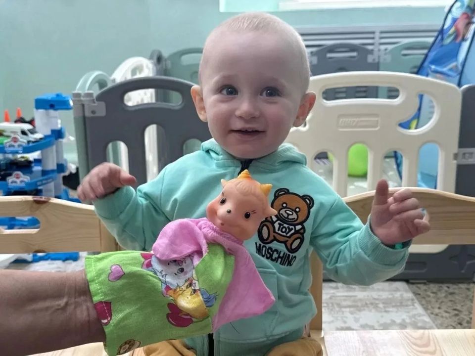 В рамках празднования Дня Защиты детей для воспитанников группы кратковременного пребывания центра «Возрождение» было организовано кукольное представление
