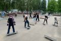 В курском скейт-парке «Гелиос» проводят бесплатные занятия скейтбординга