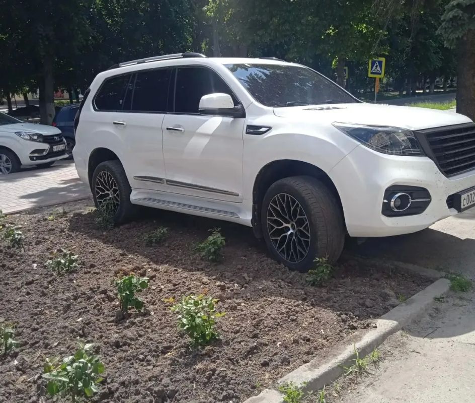 Игорь Корпунков: Городские власти и неравнодушные граждане изо дня в день прилагают усилия, чтобы сделать наш город лучше и краше!