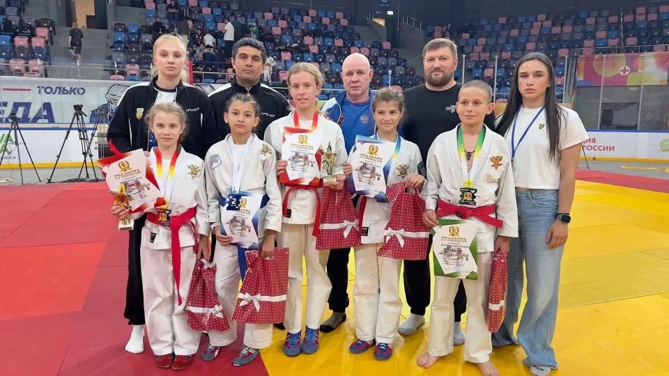 МЕДАЛИ ЛИГИ ПОБЕДИТЕЛЕЙ. Куряне завоевали медали Всероссийского фестиваля "Лига победителей" по рукопашному бою среди мальчиков и девочек 10 - 11 лет