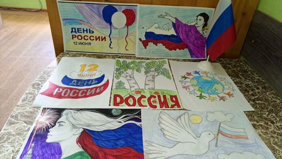 В ИК-3 Курской области дети сотрудников нарисовали Россию: конкурс объединил юных патриотов