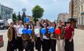 Молодёжь Курска поздравила горожан с Днём России