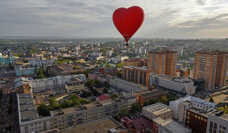 Хинштейн признался в любви к Курской области в ее день рождения