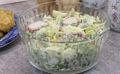 Летний освежающий салат из редиски и капусты: простой и вкусный рецепт