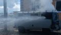 В Курской области пожарные потушили загоревшийся возле дома УАЗ