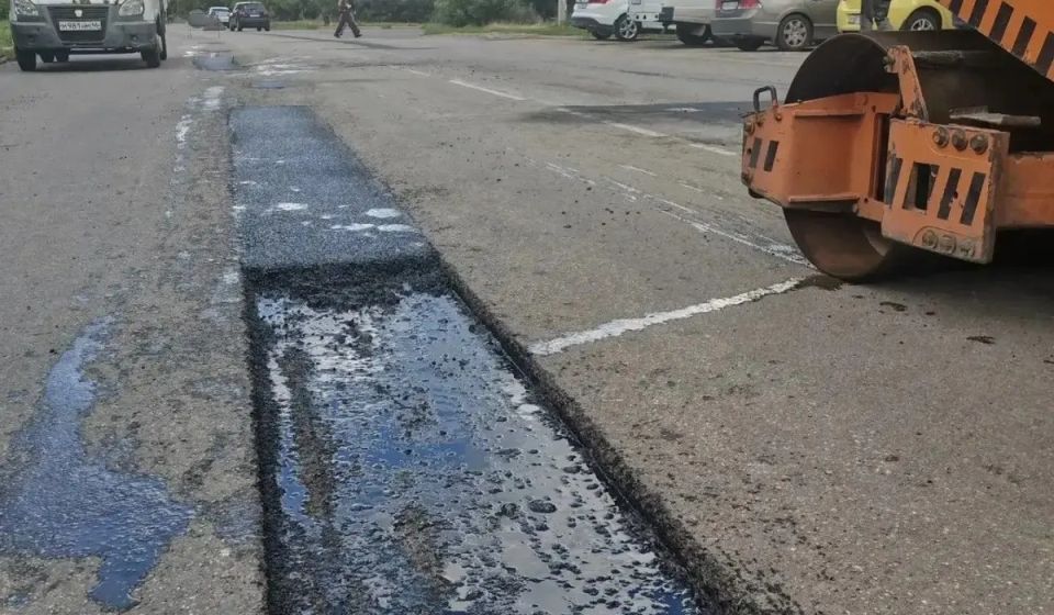 В Курске ведут ямочный ремонт 14 участков дорог