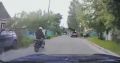 В Курске мотоциклист врезался в легковушку и сбежал с места ДТП