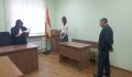 Курянин получил почти 2 года принудительных работ за угрозы убийством и кражу