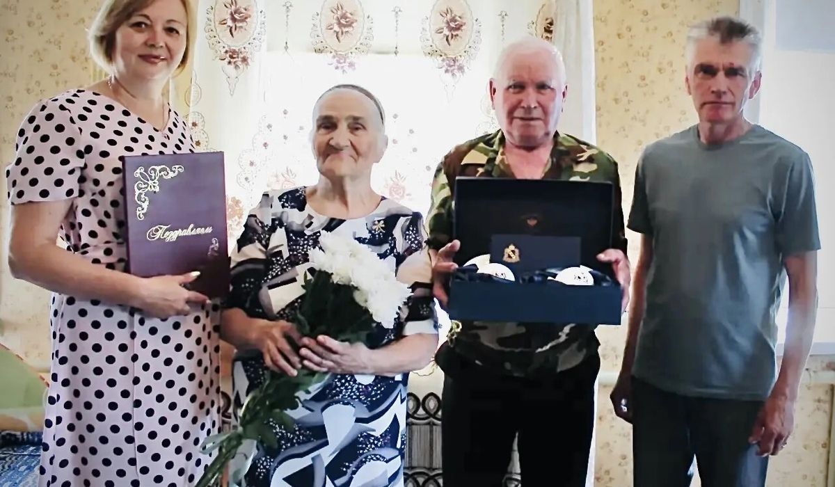В Курской области супруги Паньковы отметили 60-летие совместной жизни