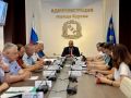 Евгений Маслов провёл еженедельное совещание по итогам работы администрации Курска