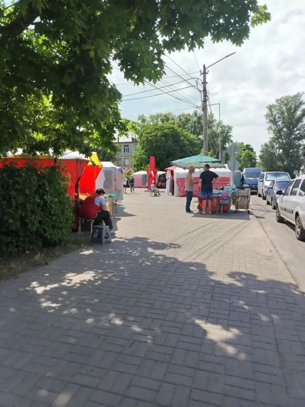 Сотрудники комитета экономического развития и предпринимательства администрации города Курска совместно с представителями Управления Федеральной налоговой службы по Курской области и территориального отдела полиции УМВД...