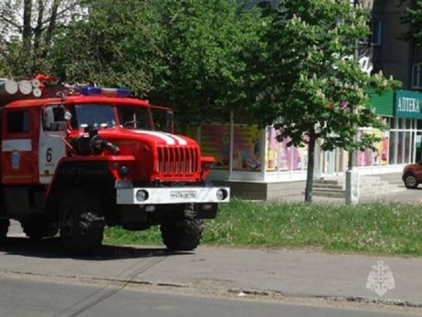 В Курске эвакуировали 20 человек во время пожара