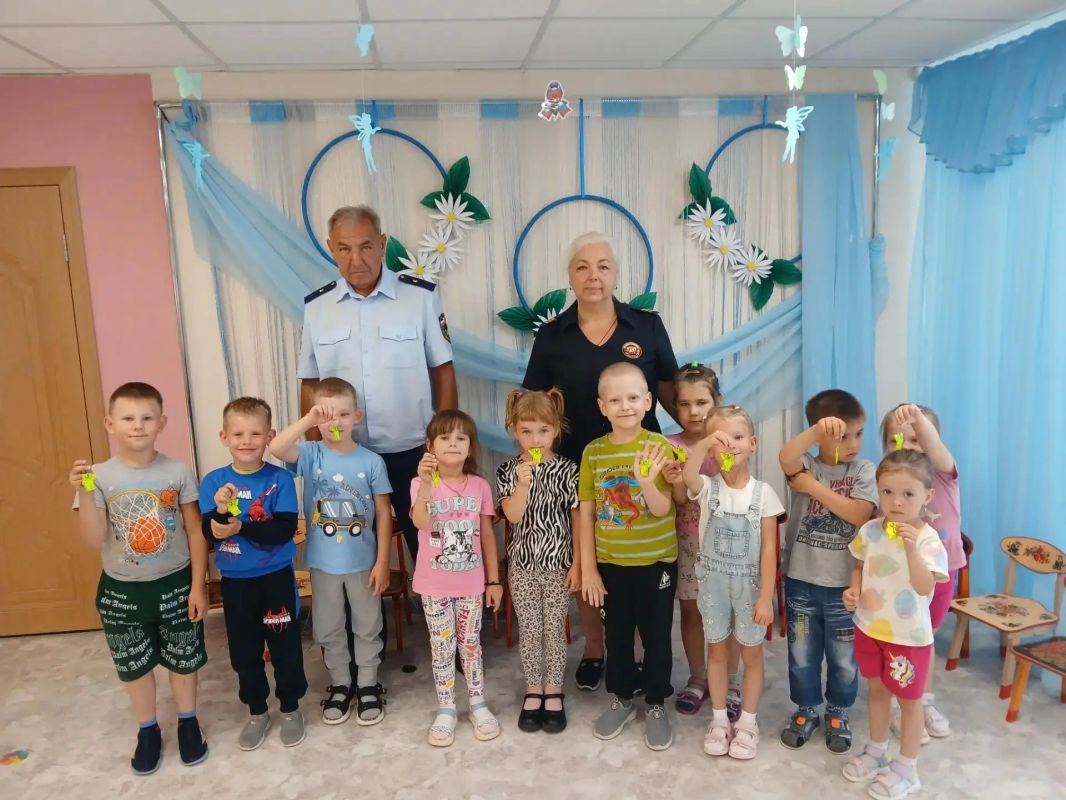 Сказочная встреча с героями огня: уроки безопасности для дошколят