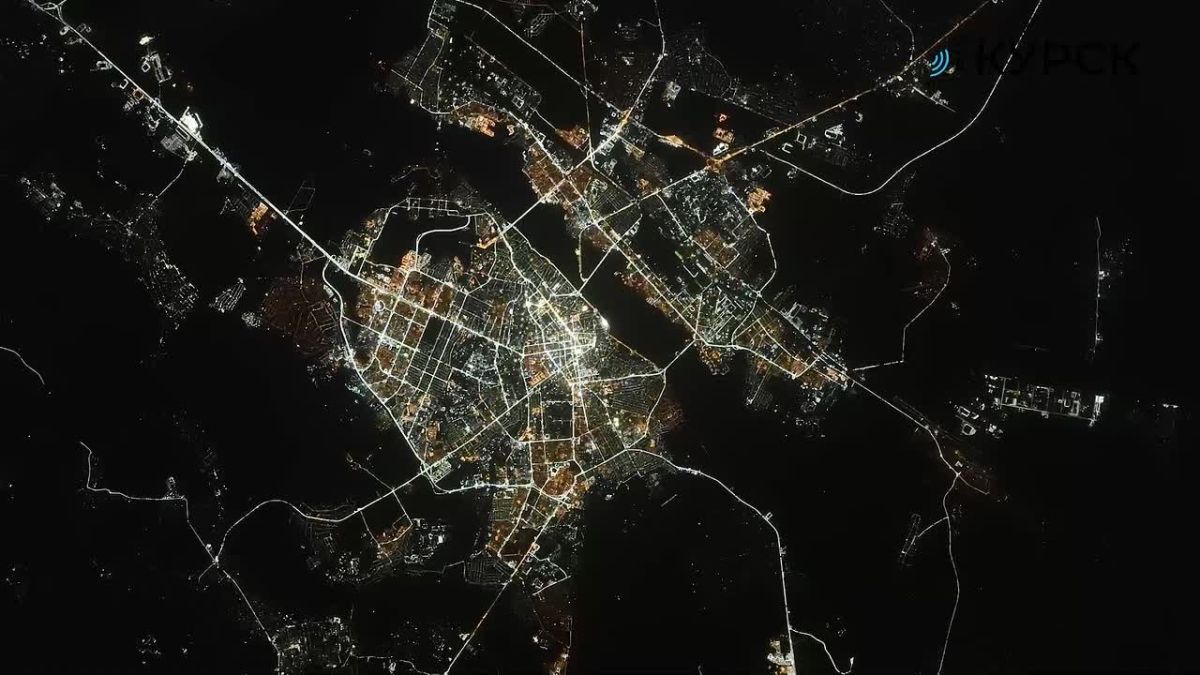 Выставка «Курский космос» космонавта Александра Горбуновас с видами Земли с МКС продолжает работать на Полугоре