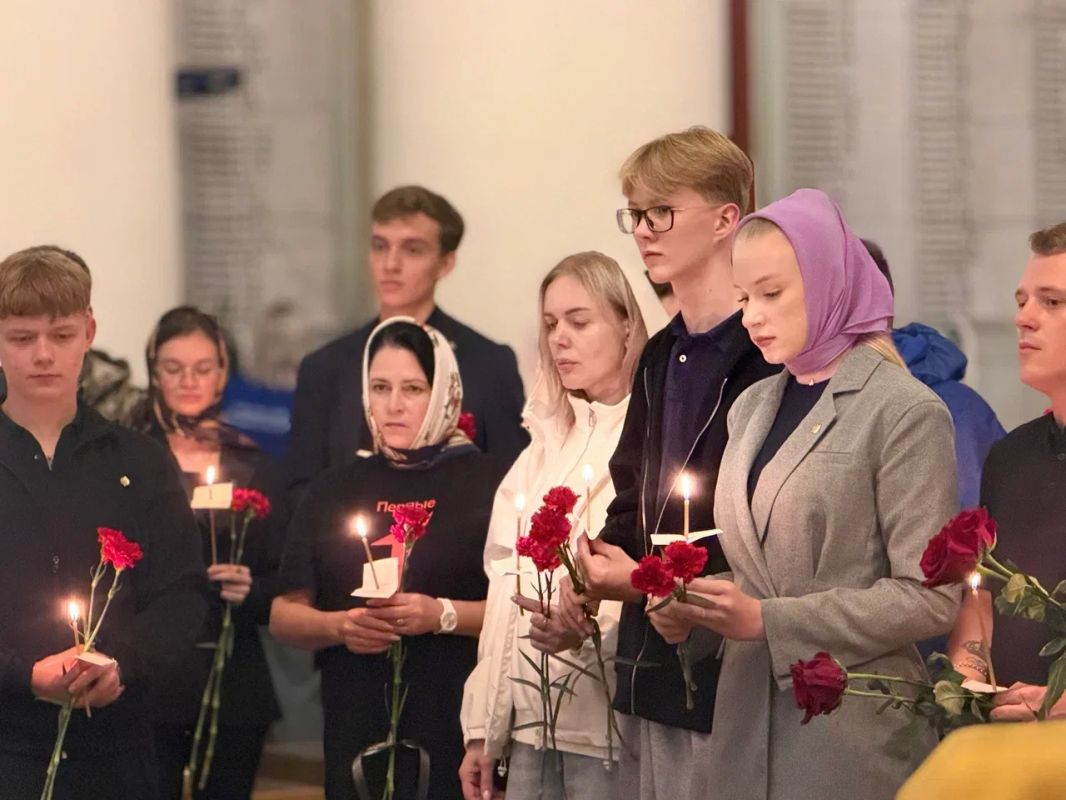 Куряне почтили память погибших год назад во время атаки ВСУ по пляжу