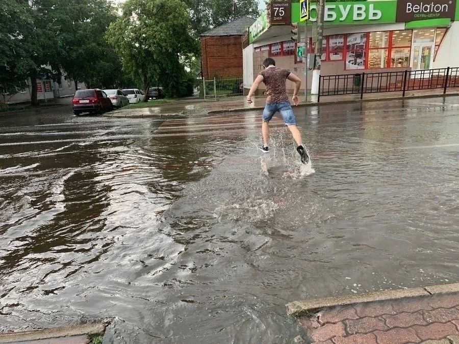 Погоду в Курской области на этой неделе определяет зона барической депрессии