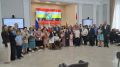 Губернатор Александр Хинштейн вручил курянам награды - медали «Мать героя» и «Отец героя», почётные знаки «Материнская слава - Отцовская доблесть» и нагрудные знаки «За заслуги в воспитании детей»