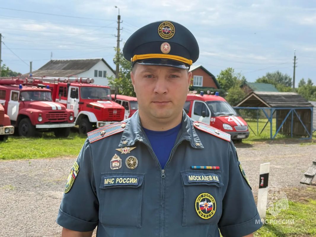 #Нашилюди. Игорь Москалев, заместитель начальника отдела надзорной деятельности и профилактической работы по г. Щигры, Щигровскому и Черемисиновскому районам Главного управления МЧС России по Курской области После окончания...