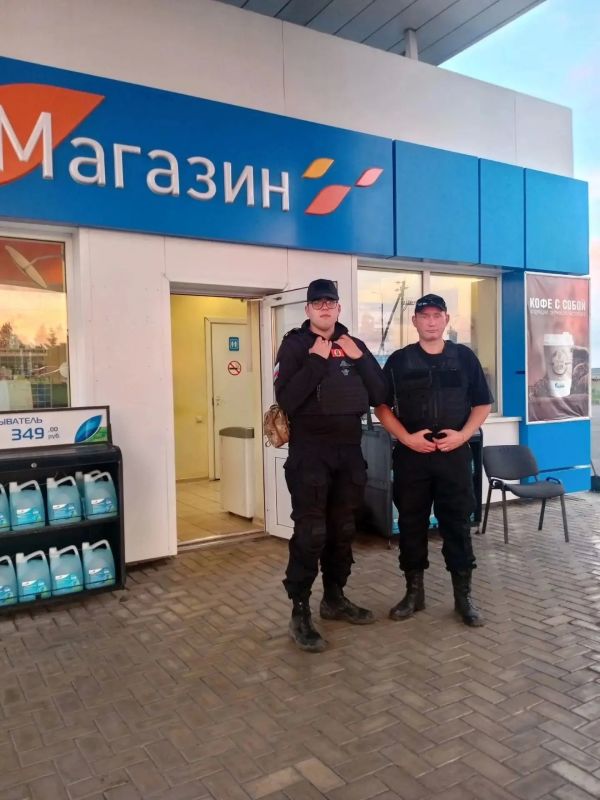 В Курске дружинники и полицейские обеспечили порядок на АЗС