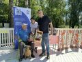 Партийцы помогают четвероногим найти дом