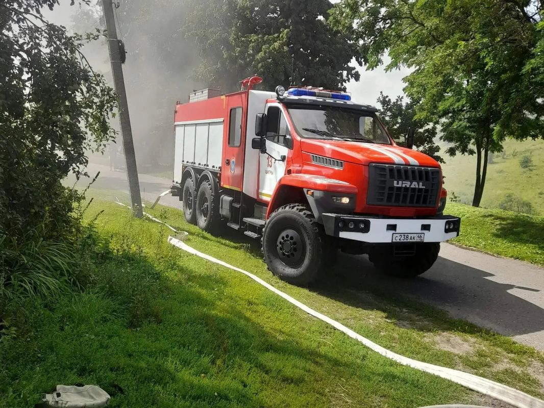 Утром 25 июля в Курской области горел жилой дом