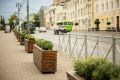 В Курске в новые кашпо на улице Ленина высадили хризантемы
