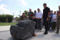 На мемориальном комплексе «Курская дуга» у закладного камня перед храмом великомученика Георгия Победоносца состоялось мероприятие ко Дню памяти детей – жертв войны в Донбассе
