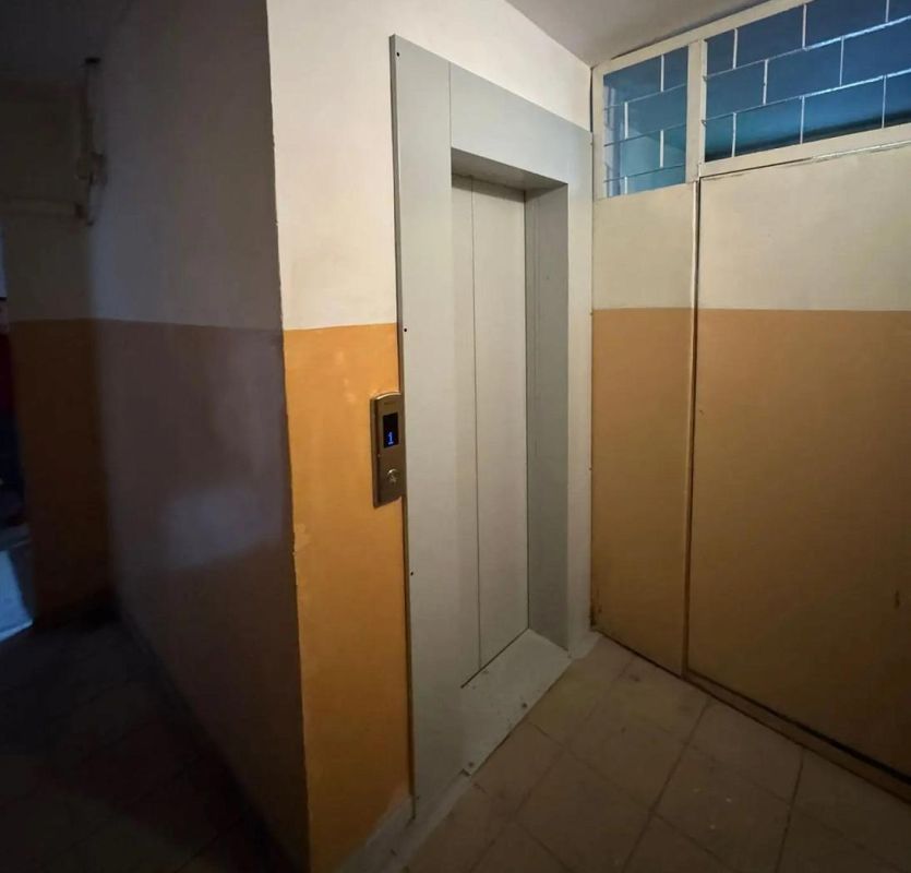 В Курске в 41 доме установили 114 новых лифтов