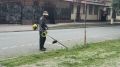 Сотрудники ЖКХ г. Сунжа активно ведут работы по покосу травы