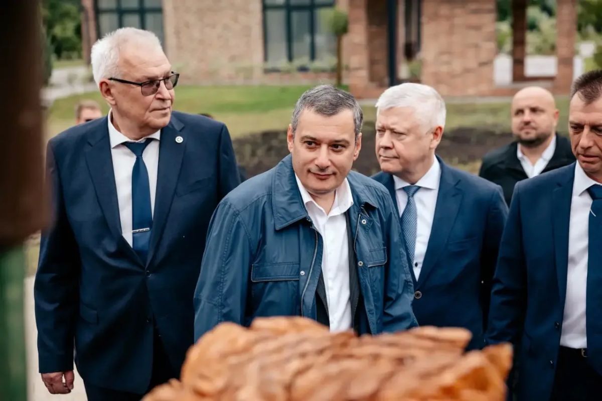 Губернатор Курской области Александр Хинштейн посетил Курчатов с рабочим визитом