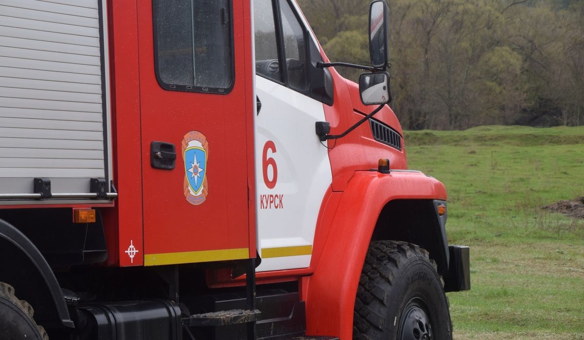 В Курской области за сутки потушили 6 пожаров и обезвредили 2 боеприпаса